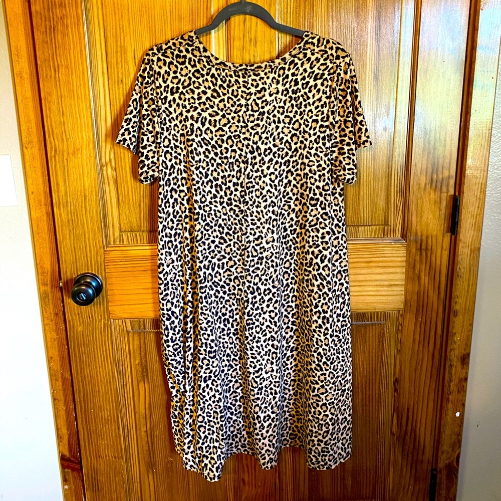 Celeste leopard knee length dress size 2x